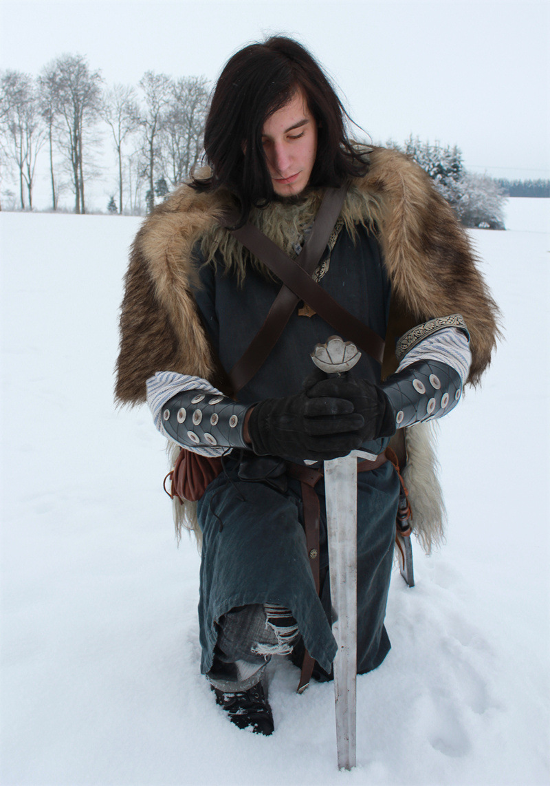 เสื้อคลุมไวกิ้ง คอขนสัตว์เทียม - Winter Clothing Accessories บทวิจารณ์และราคา